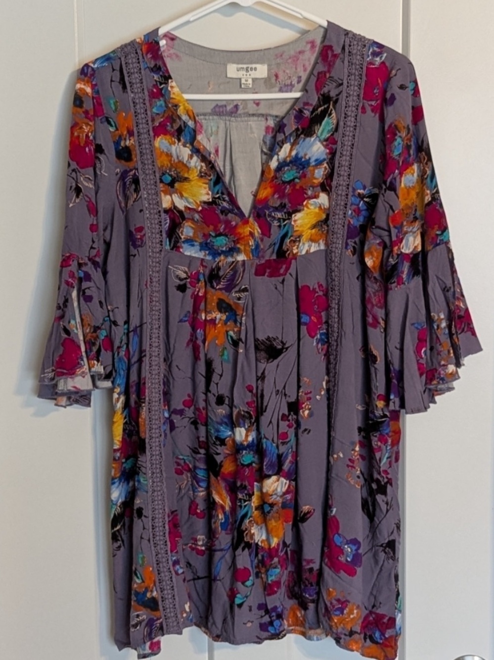 ⚜️ Umgee Purple Floral Tunic with Multicolor Blooms
